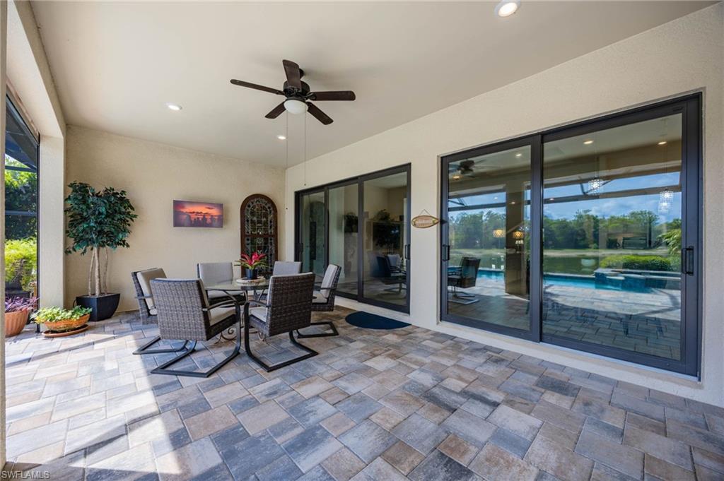 WINDING CYPRESS - Residential