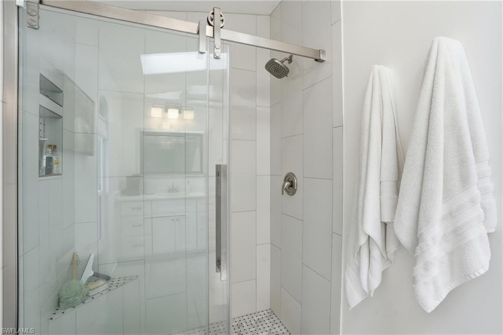 RIVIERA GOLF ESTATES - Residential