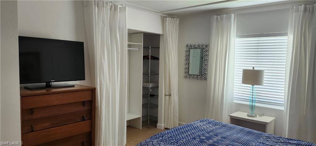 FOXMOOR - Residential Lease