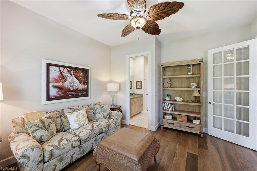 MUSTANG ISLAND - Residential