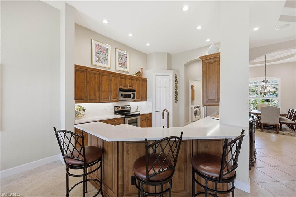 MUSTANG ISLAND - Residential