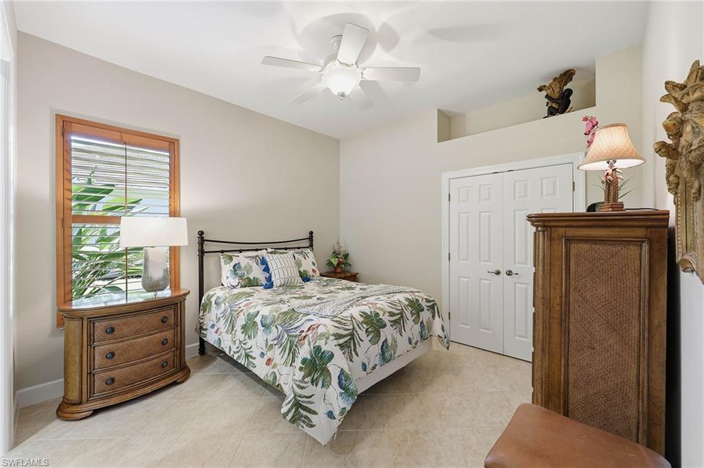 MUSTANG ISLAND - Residential