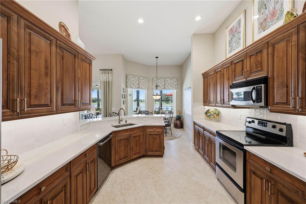 MUSTANG ISLAND - Residential