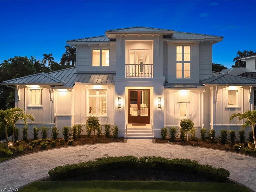LAKE PARK - Residential