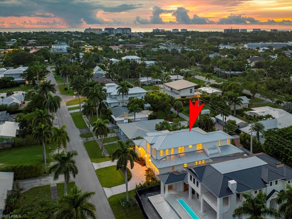 LAKE PARK - Residential