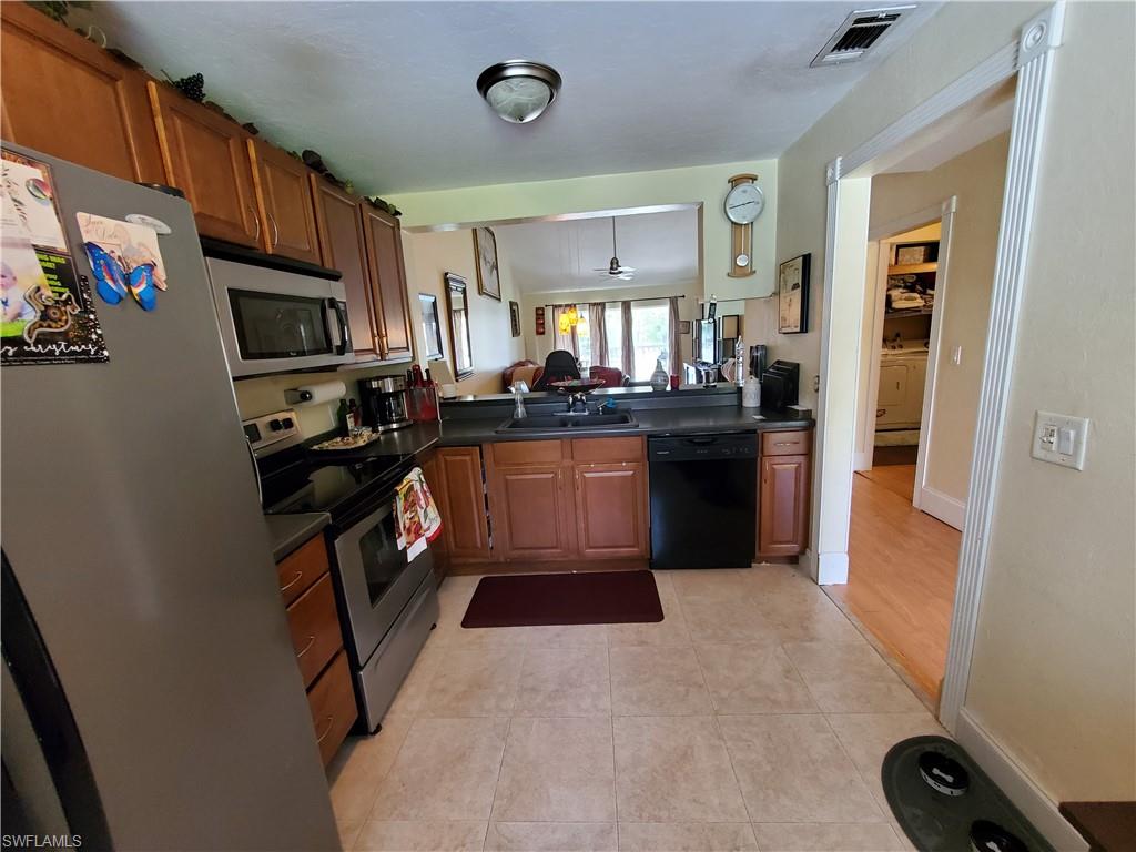 NAPLES PARKWOOD CLUB - Residential