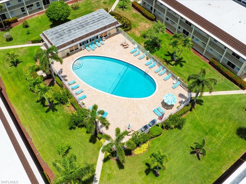 SOUTHWINDS APTS OF MARCO ISLAND - Residential