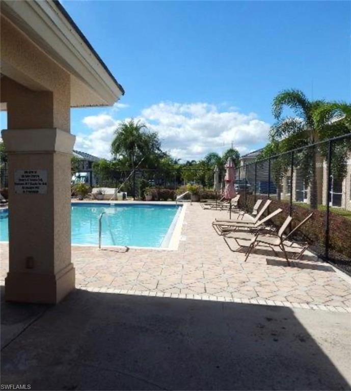 THE COVE AT SIX MILE - Residential