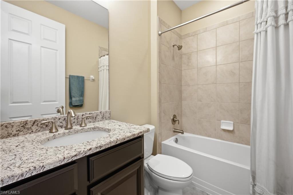 MOODY RIVER ESTATES - Residential Lease