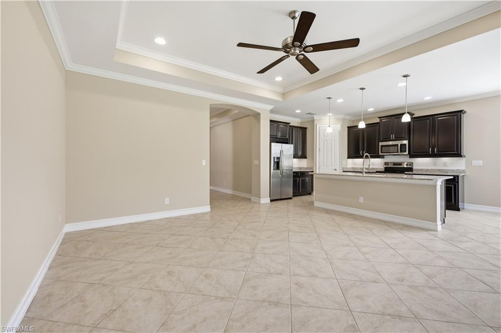 MOODY RIVER ESTATES - Residential Lease