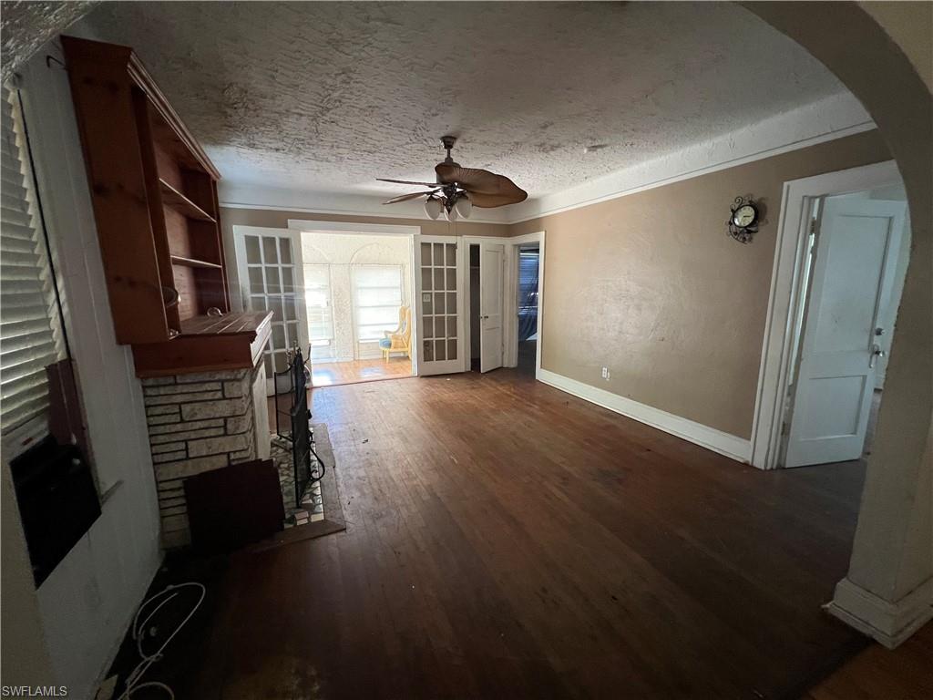 NOT APPLICABLE - Residential Lease