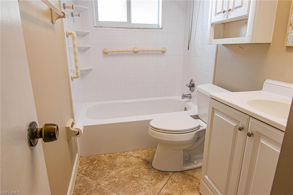 CAPE CORAL - Residential Income