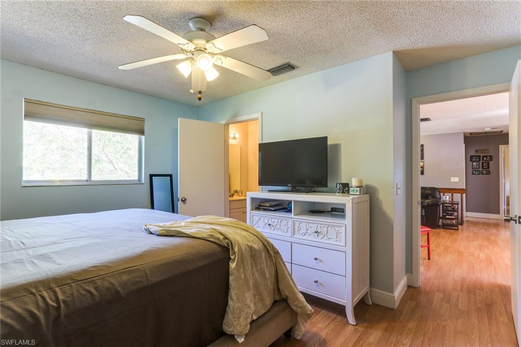 SAN CARLOS PARK - Residential