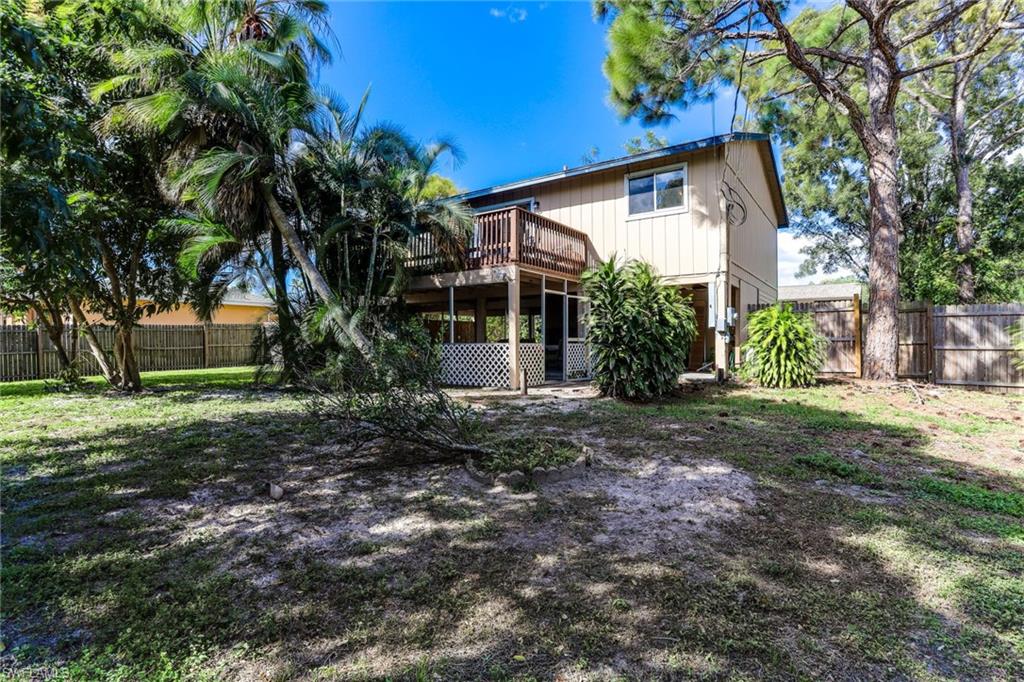 SAN CARLOS PARK - Residential