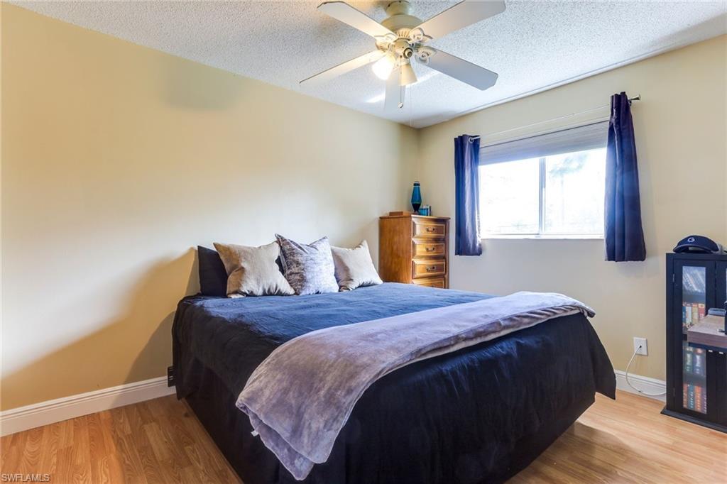 SAN CARLOS PARK - Residential
