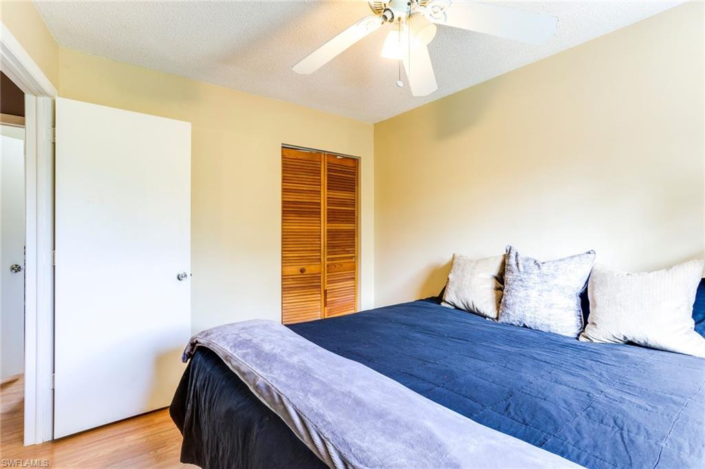 SAN CARLOS PARK - Residential