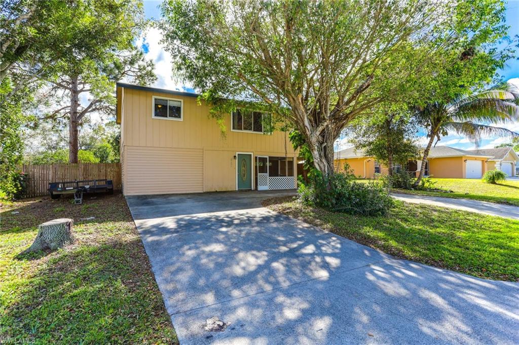 SAN CARLOS PARK - Residential