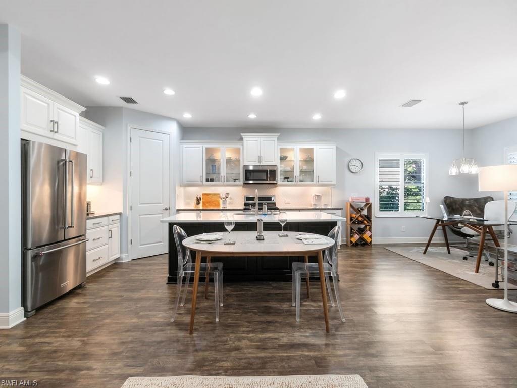 CYPRESS WALK - Residential