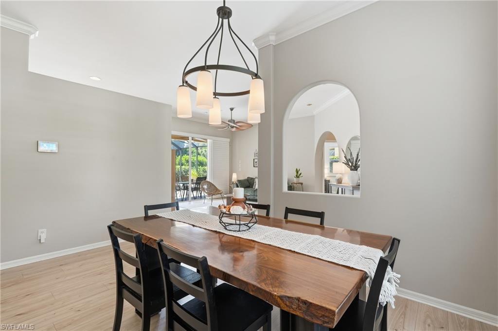 COLONIAL POINTE - Residential
