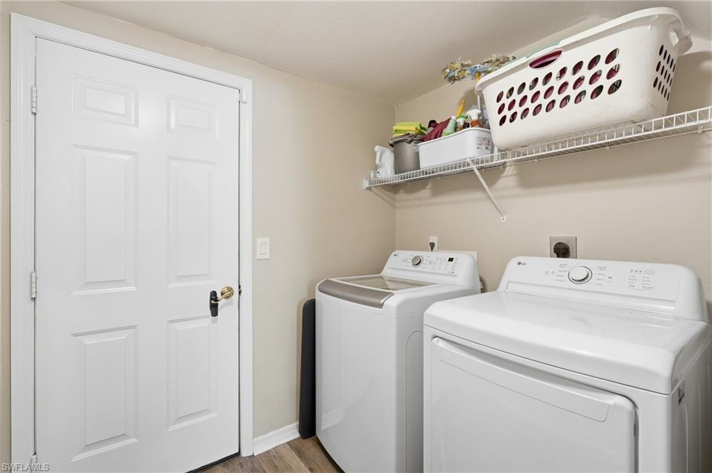 COLONIAL POINTE - Residential