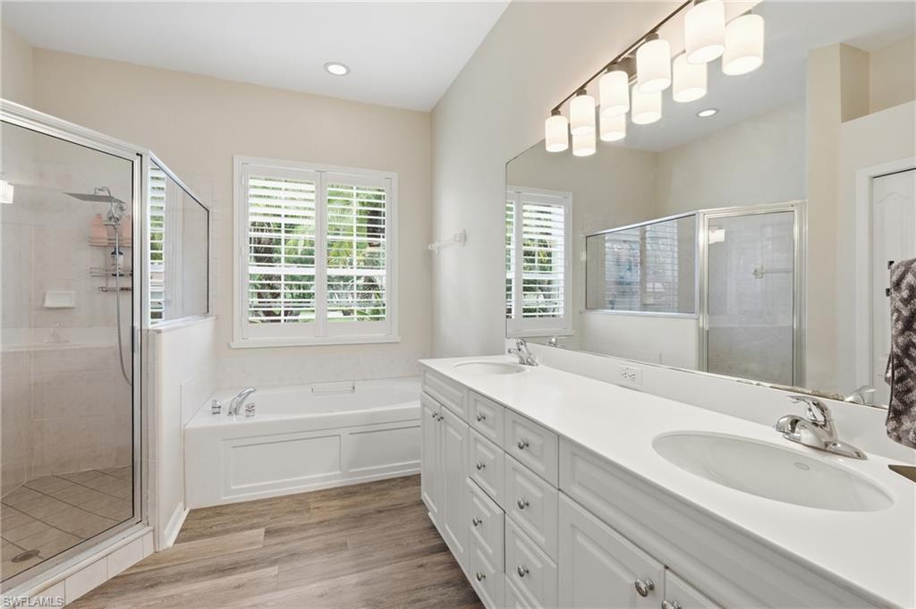 COLONIAL POINTE - Residential