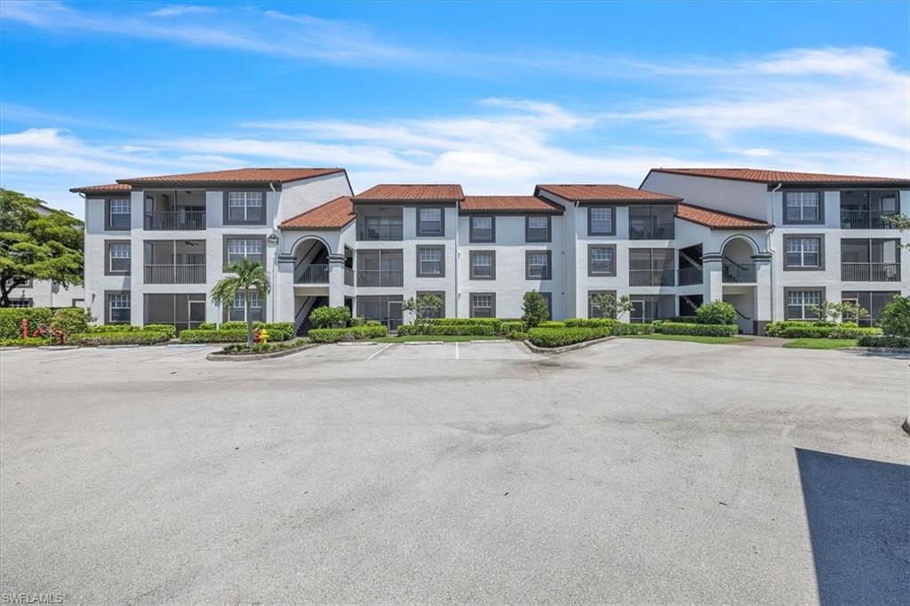 FAIRWAY PRESERVE - Residential