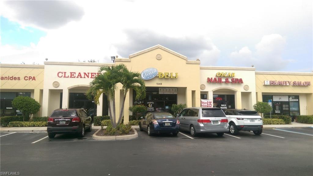 Great location corner of Santa Barbara an Davis BLVD. High visibility traffic.  Owner financing available.