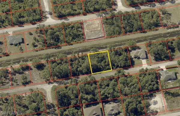 LEHIGH ACRES - Land
