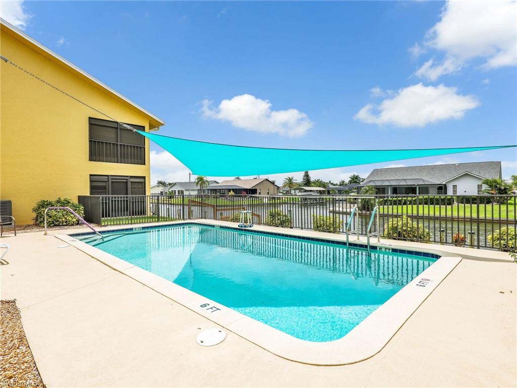 SOUTHERN BREEZE CONDO - Residential