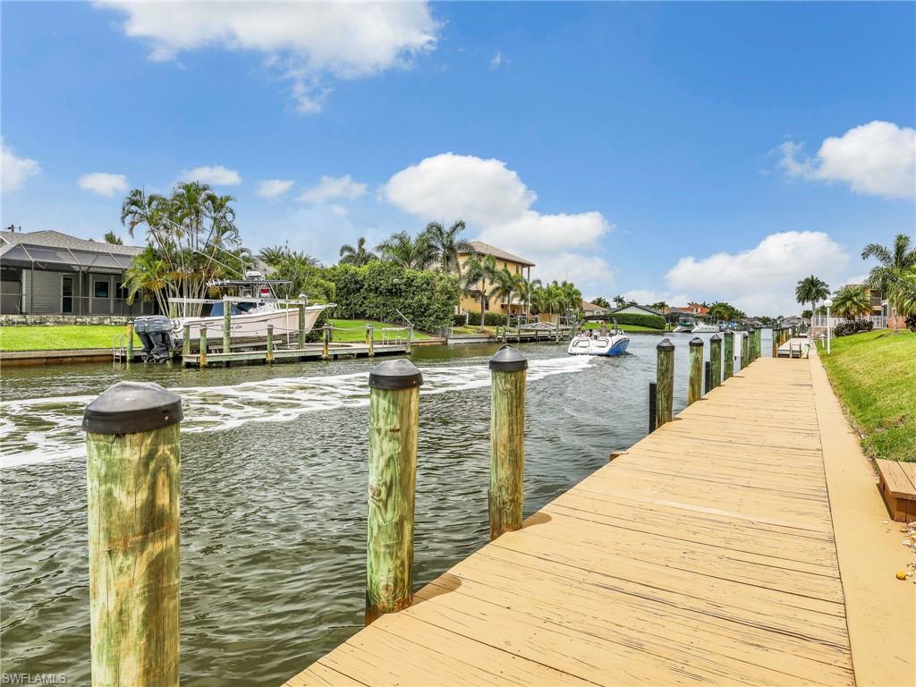 SOUTHERN BREEZE CONDO - Residential