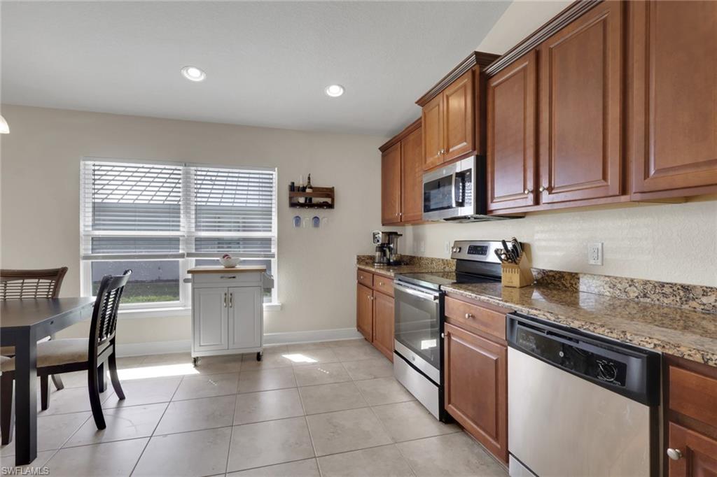 CREEKSIDE ESTATES - Residential