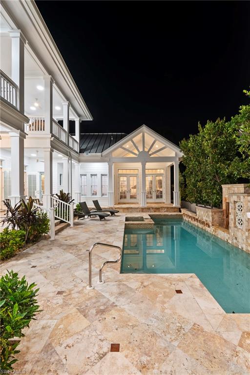 AQUALANE SHORES - Residential