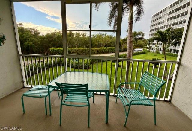 VANDERBILT TOWERS - Residential Lease