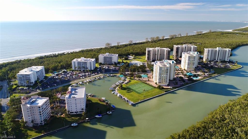 VANDERBILT TOWERS - Residential Lease