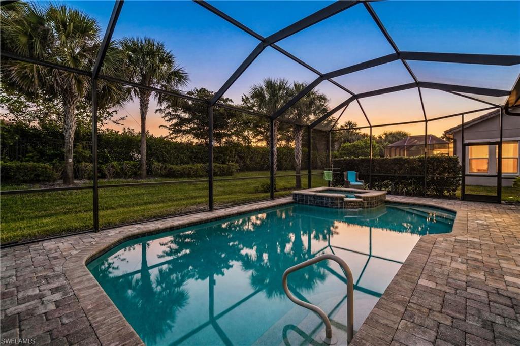 CORKSCREW SHORES - Residential
