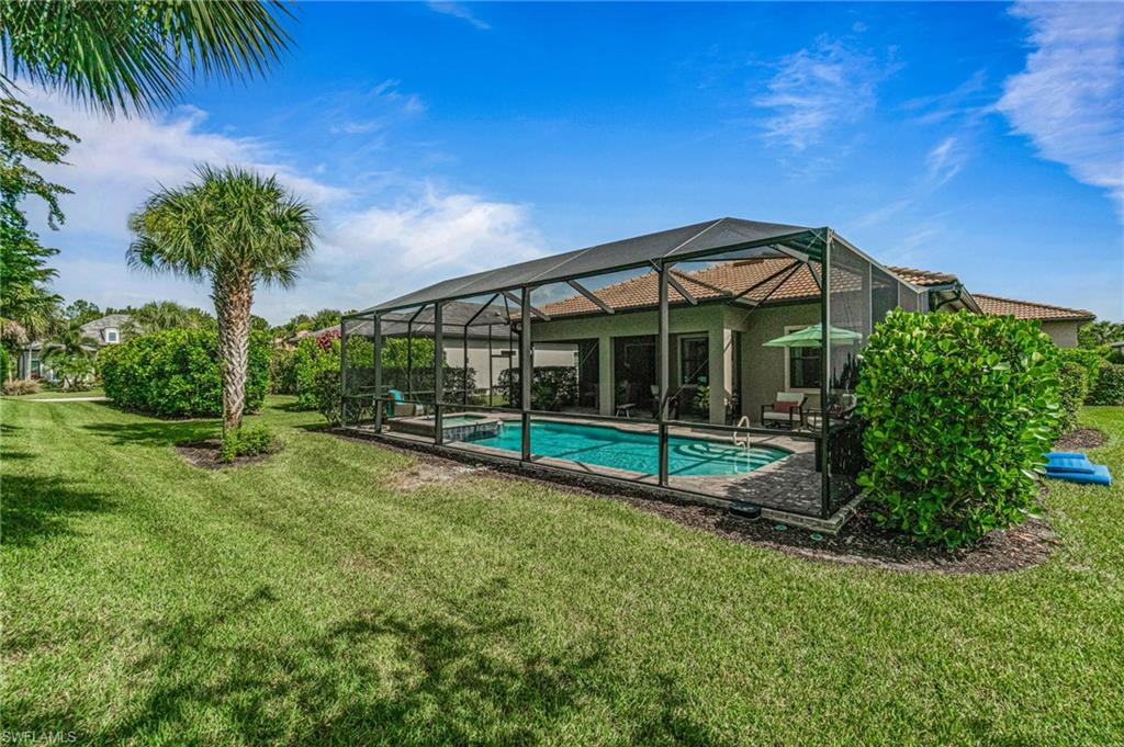 CORKSCREW SHORES - Residential