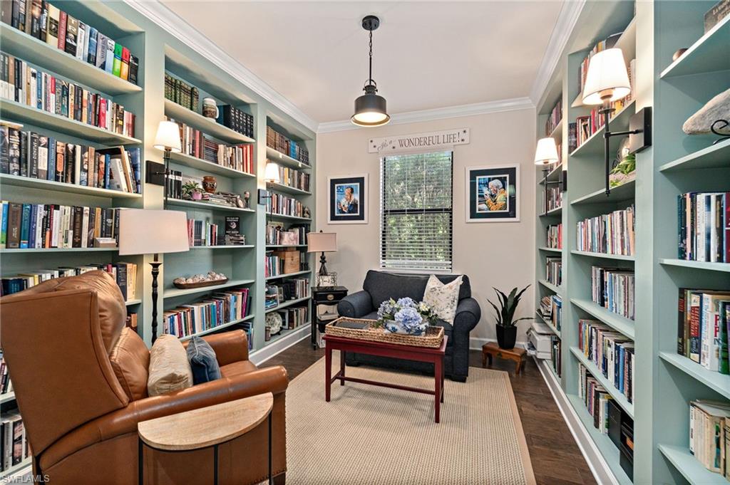 CORKSCREW SHORES - Residential