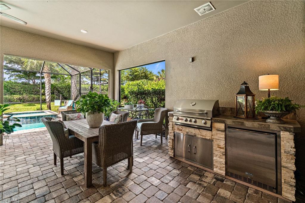 CORKSCREW SHORES - Residential
