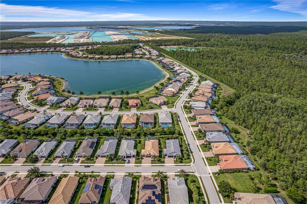 CORKSCREW SHORES - Residential