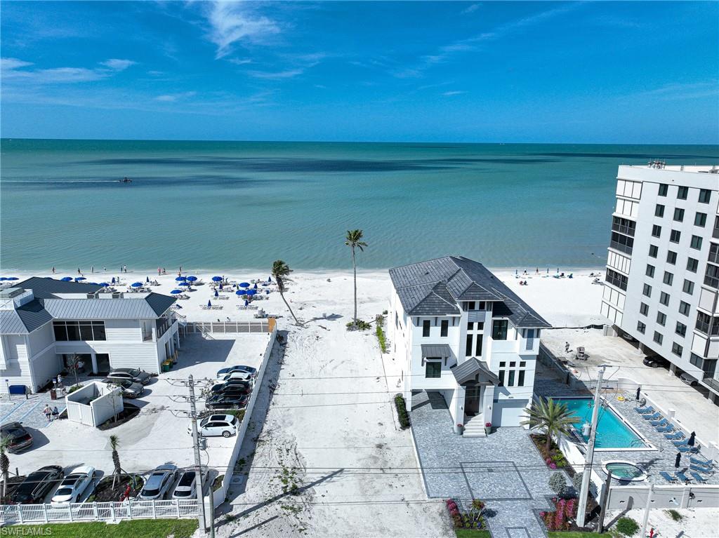 BONITA BEACH - Land