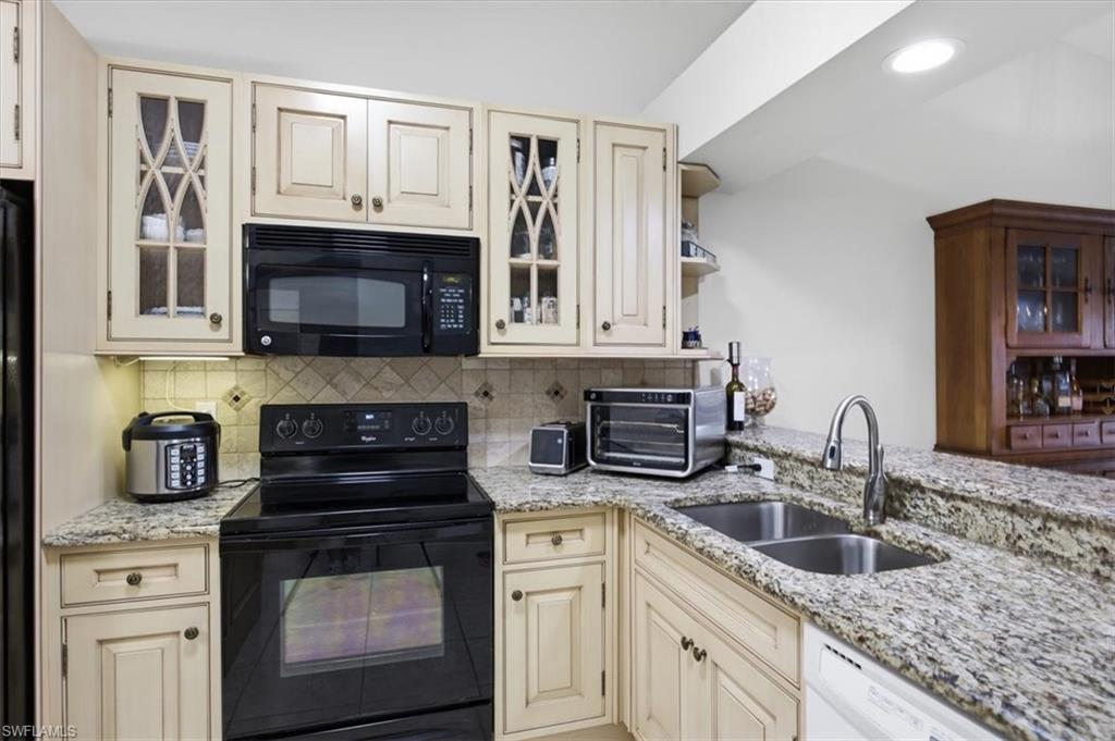 NEW WATERFORD - Residential