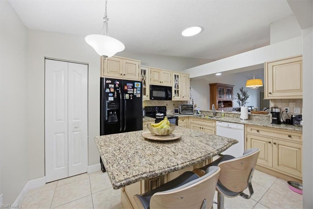 NEW WATERFORD - Residential