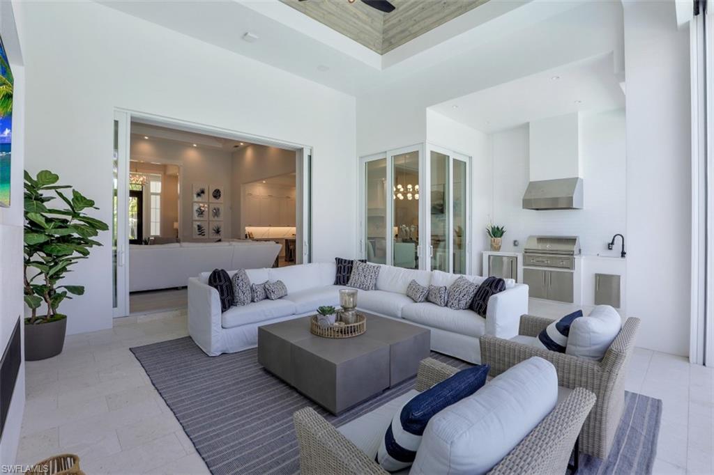 ROYAL HARBOR - Residential