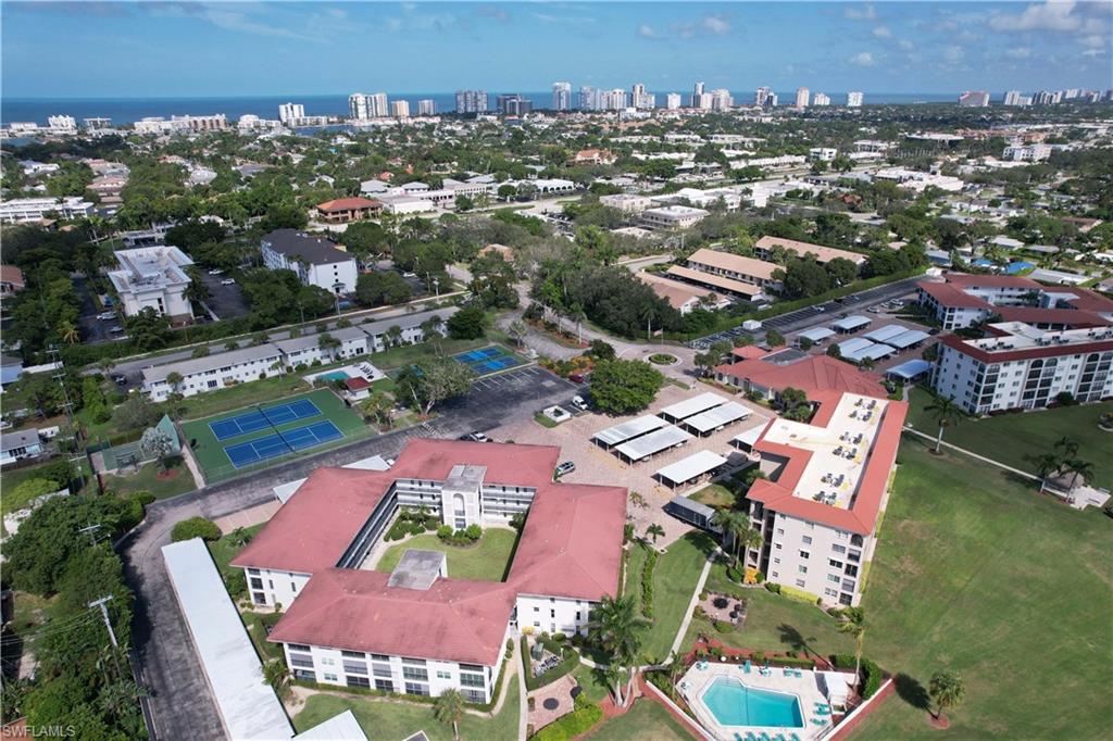 HIGH POINT COUNTRY CLUB - Residential