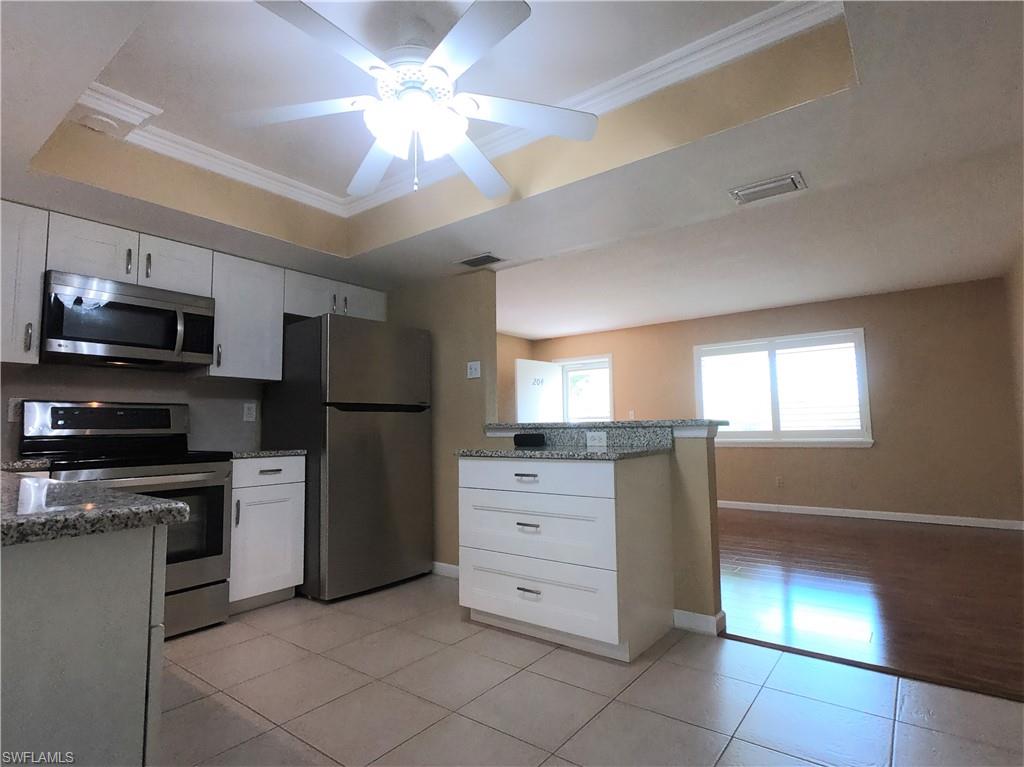 FAIRWAYS CONDO - Residential
