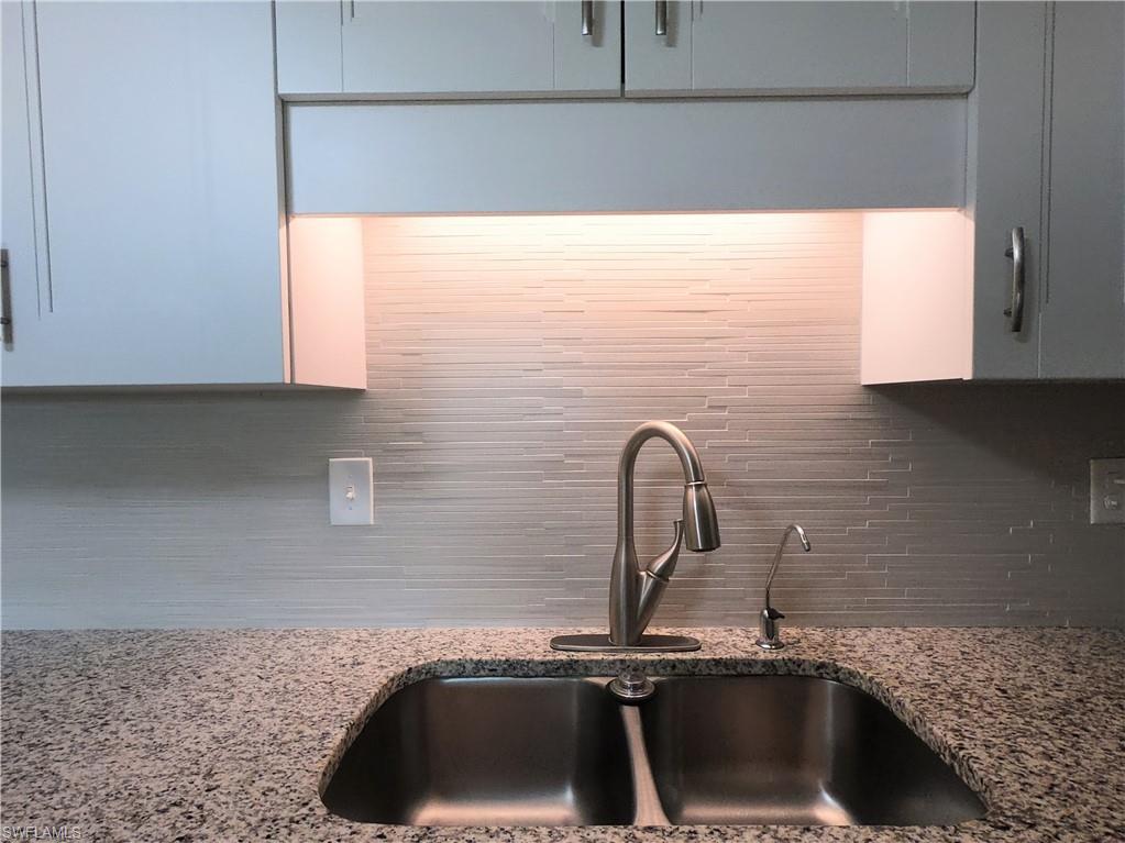FAIRWAYS CONDO - Residential