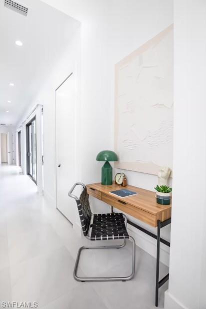 KELLY PLAZA - Residential