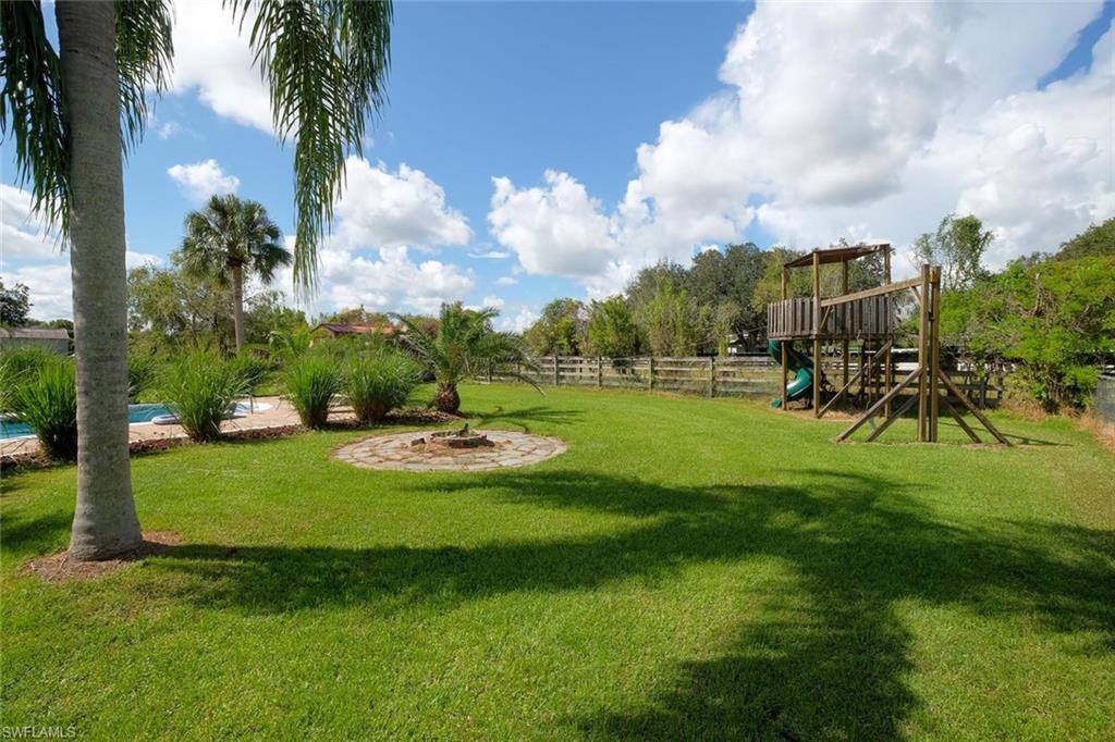 VILLA RIVER ESTATES - Residential