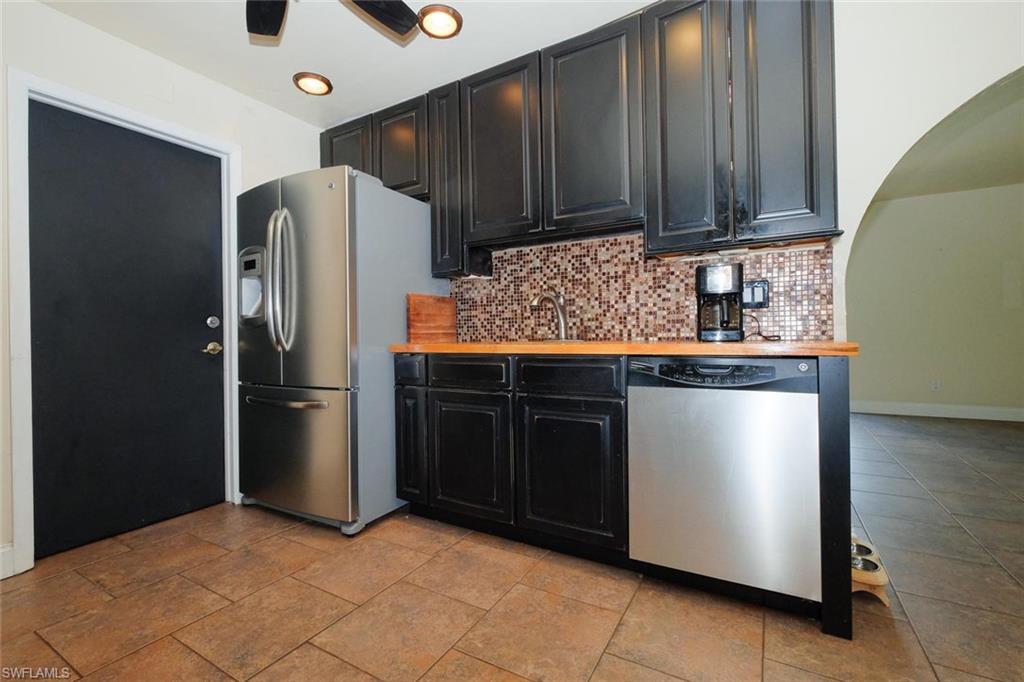 VILLA RIVER ESTATES - Residential