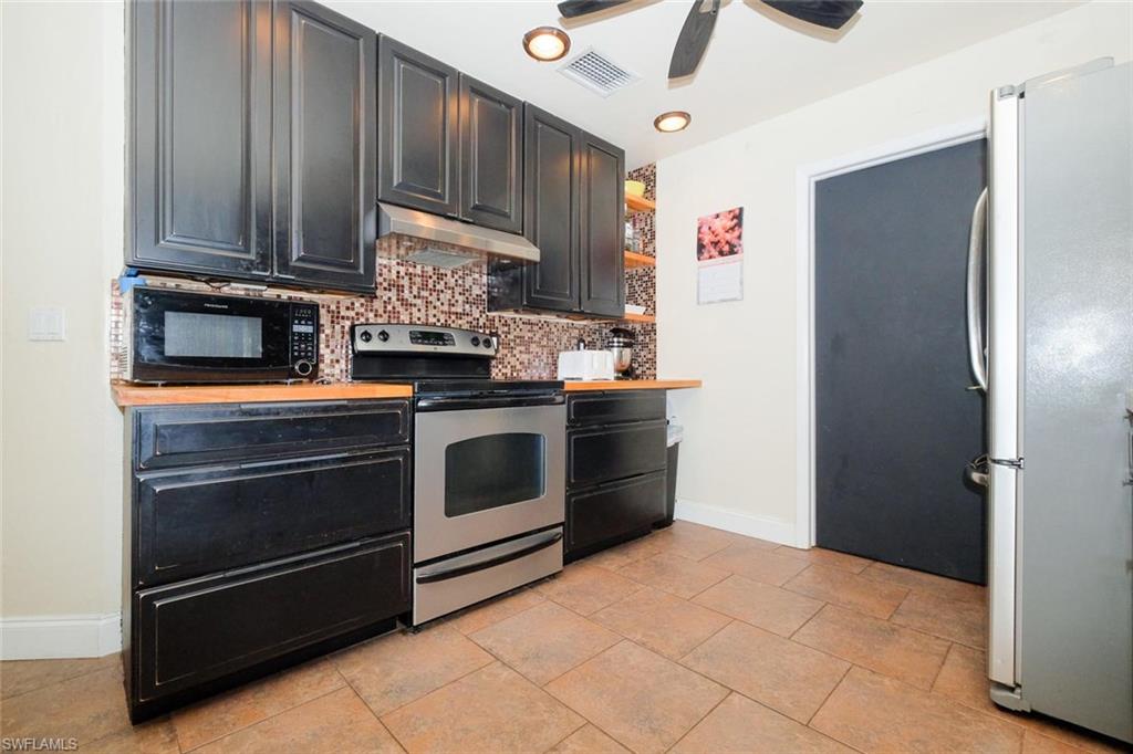 VILLA RIVER ESTATES - Residential